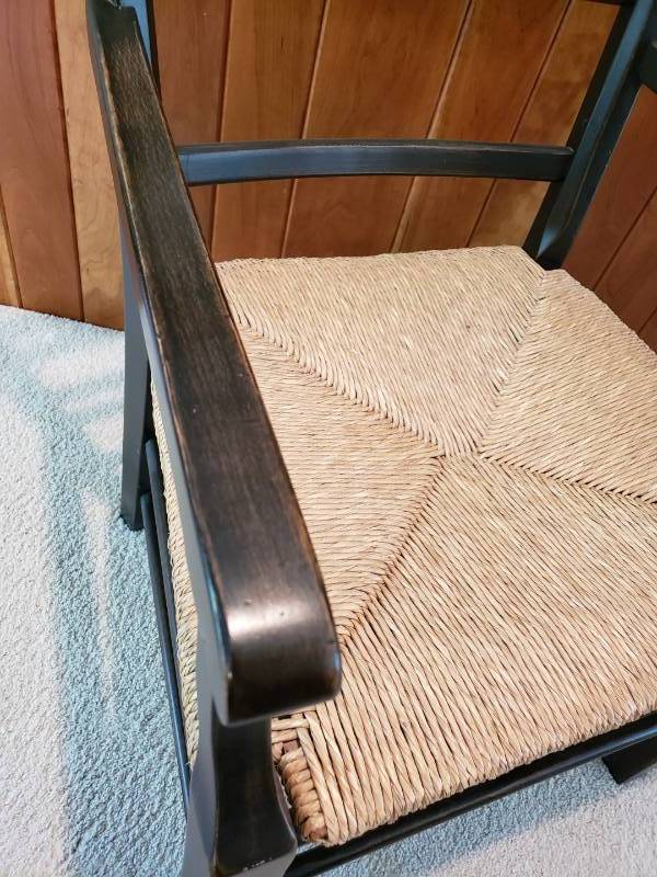 lot 3 image: High End Rush Seat Arm Chair