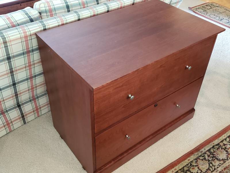 lot 11 image: Wood Two Drawer Double Handing Filing Cabinet