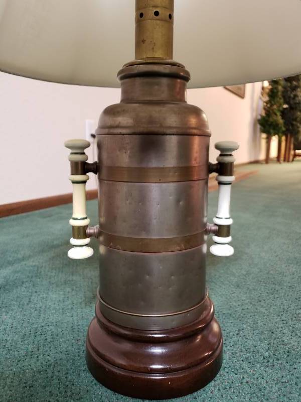 lot 43 image: Vintage Brass and Wooden Dowel Table Lamp
