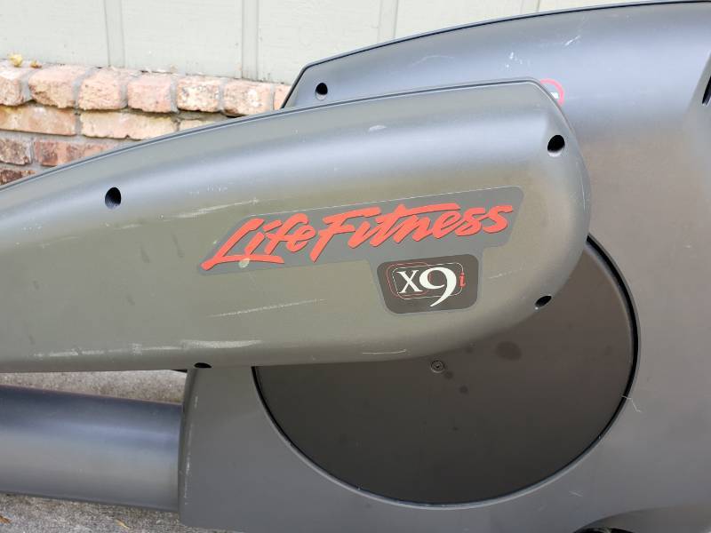lot 50 image: Lifefitness X9i Elliptical Machine