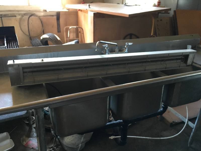 lot 48 image: Hatco Glo-Ray Food Warmer GRAH-60