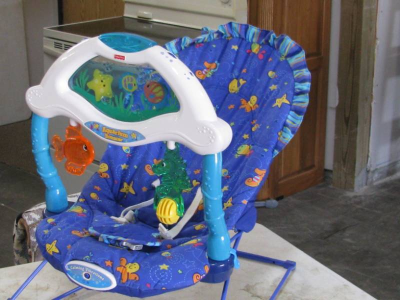 lot 5 image: Childs Bouncer