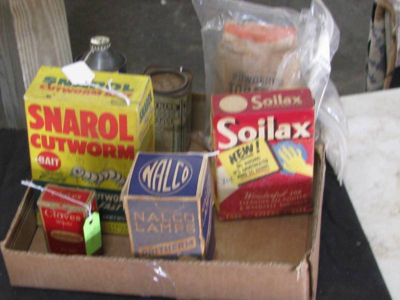 lot 47 image: Advertising Boxes