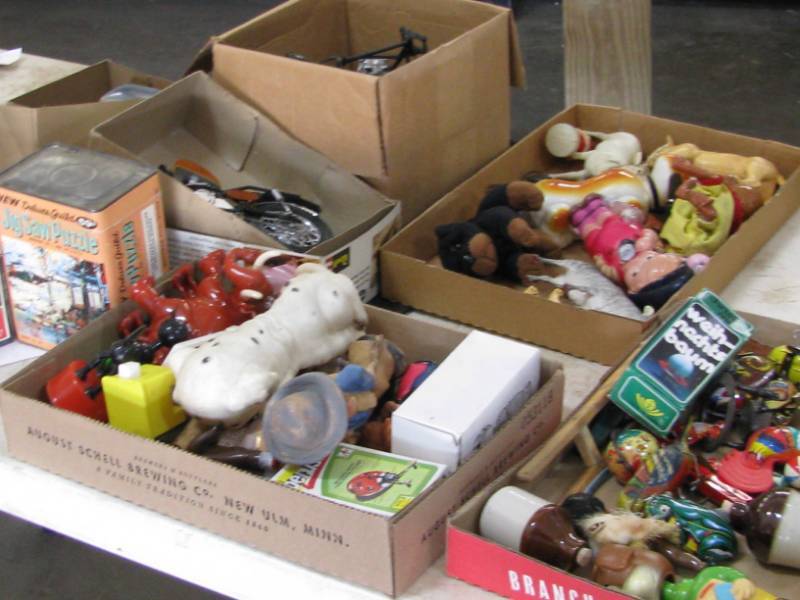 lot 48 image: Toys