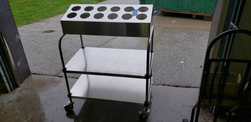 lot 10 image: Stainless Plate and cutlery cart.