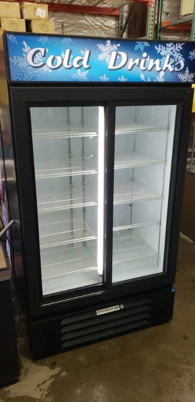 lot 14 image: 2-Door Glass Front Merchandiser