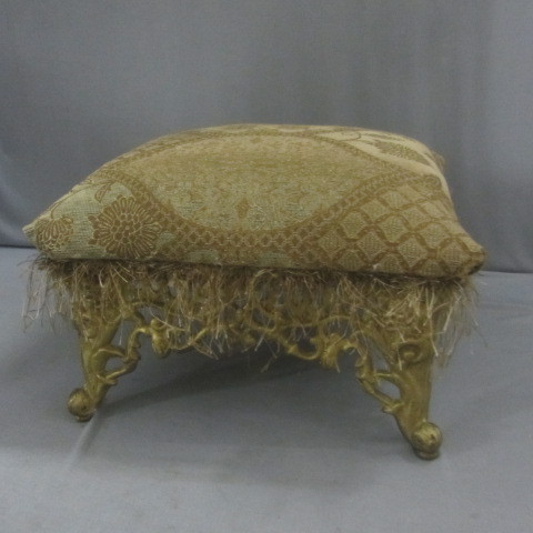 lot 8 image: Cast Iron Foot Stool