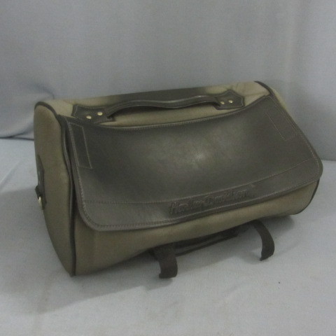 lot 39 image: Harley Bike Bag