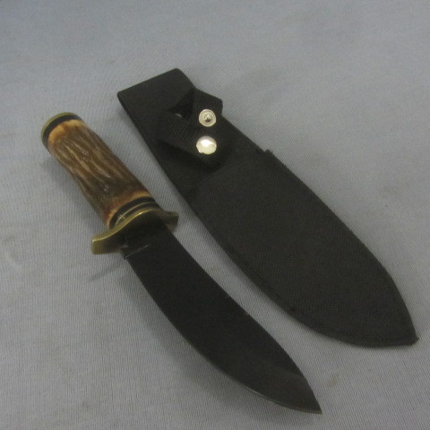 lot 114 image: Frost Antler Bone Hunting Knife