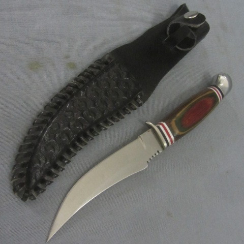 lot 115 image: Paakawood Handle Hunting Knife
