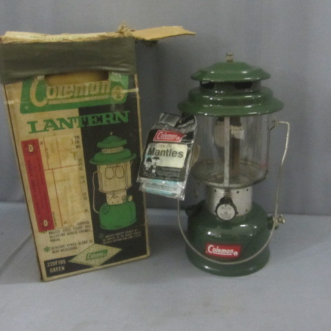 lot 132 image: Coleman Lantern
