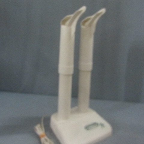 lot 133 image: Peet Boot Dryer