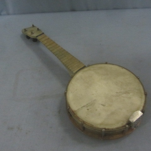 lot 170 image: Vintage Brass Banjo