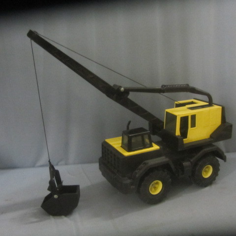 lot 178 image: Tonka Truck