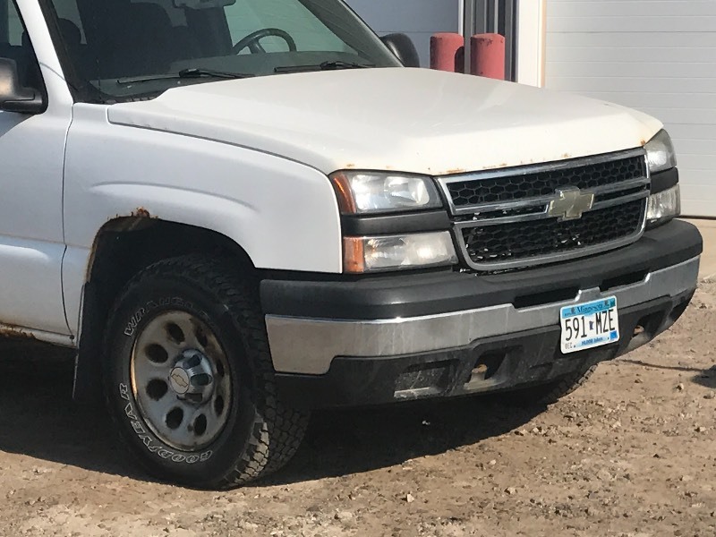 lot 3 image: 2007 Chevrolet Silverado 1500