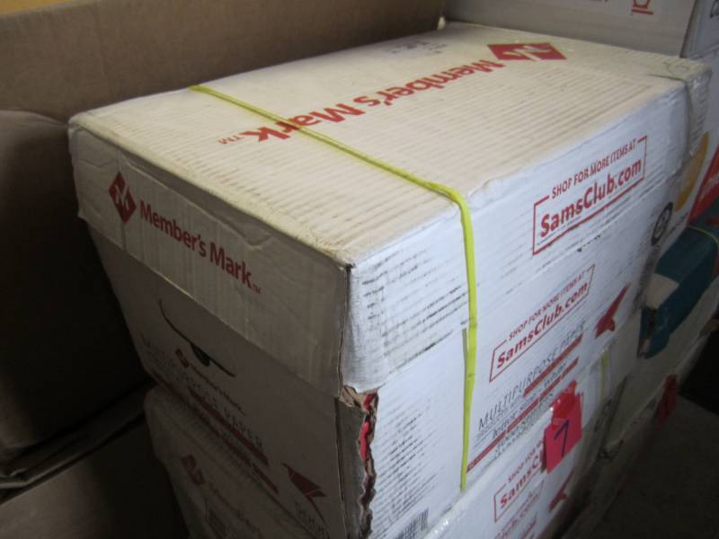 lot 8 image: Case of 5000 Sheets of 8.5 x 11 C...