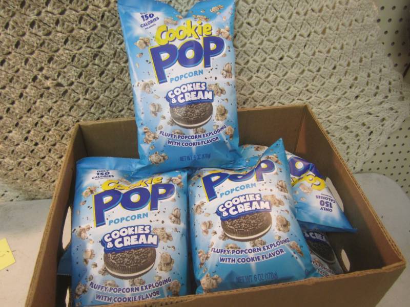 lot 51 image: 9 Bags of Cookie Pop Popcorn Cookie...