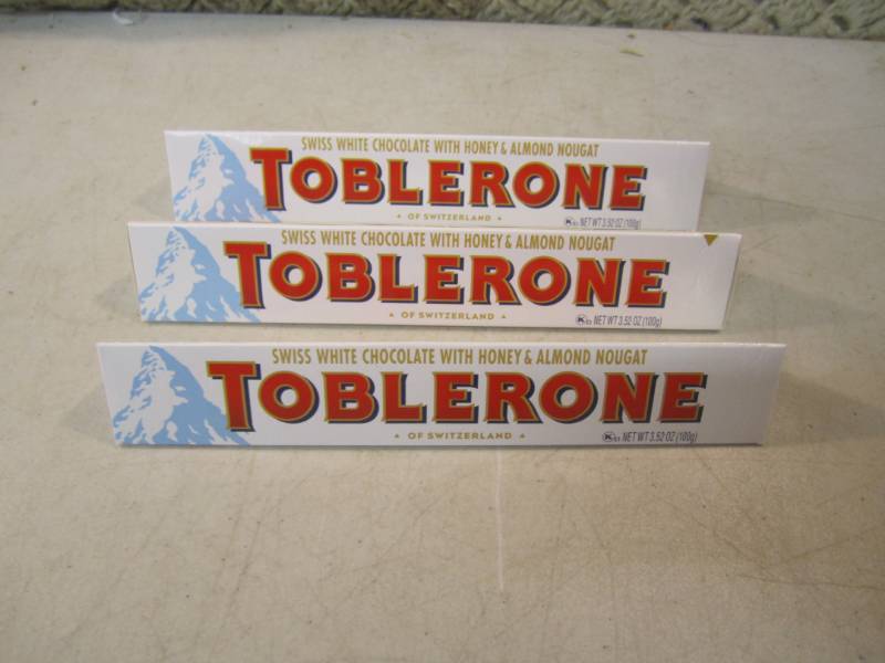lot 61 image: 3 Bars of Toblerone of Switzerland ...