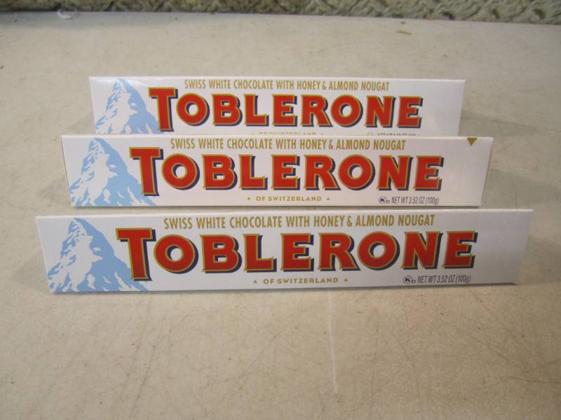 lot 62 image: 3 Bars of Toblerone of Switzerland ...