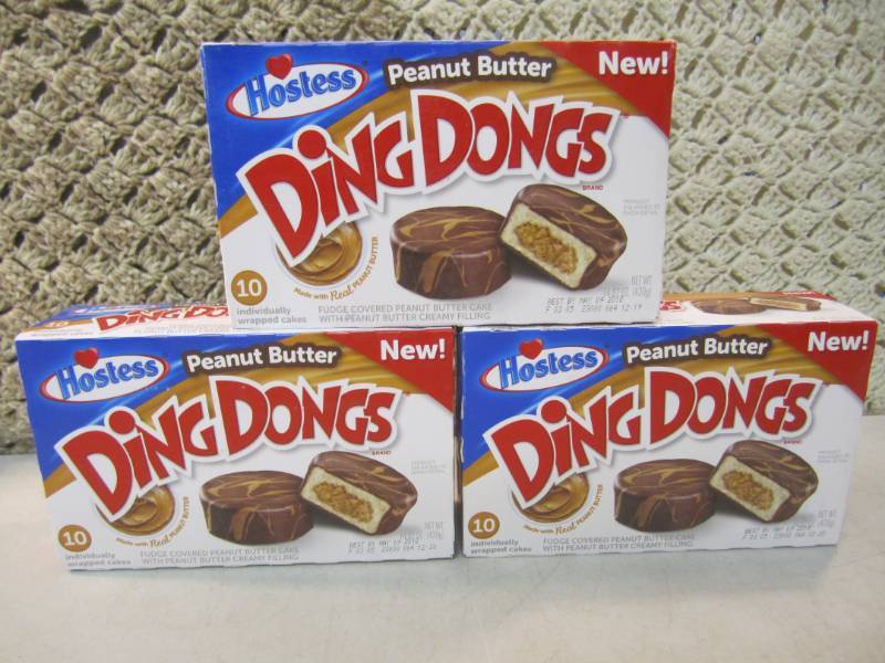 lot 89 image: 3 Boxes of Hostess Peanut Butter Di...