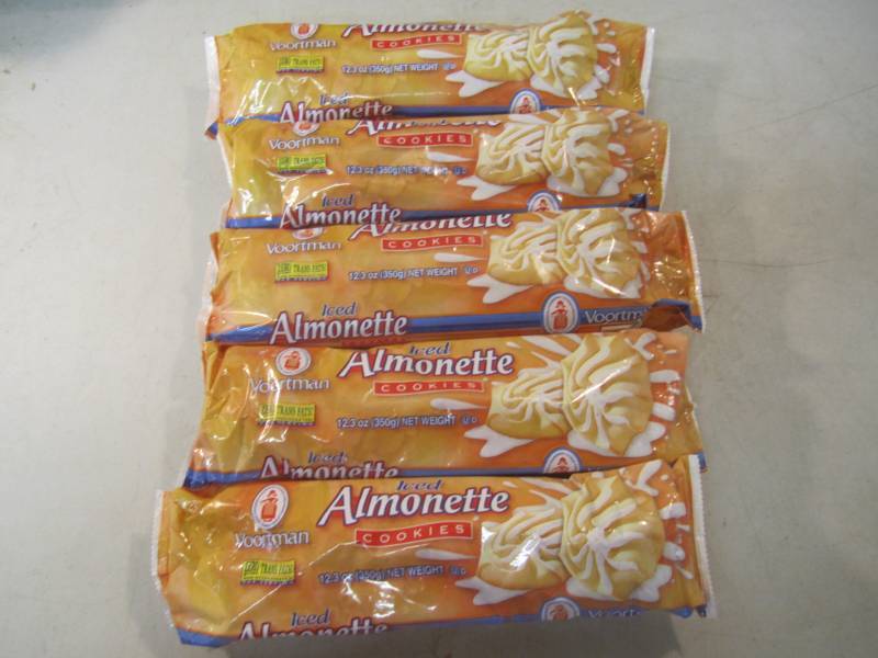 lot 92 image: 5 Packs of Iced Almonette Cookies B...