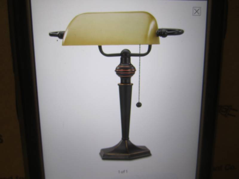 lot 162 image: Alera Bankers Lamp 16 High Amber S...