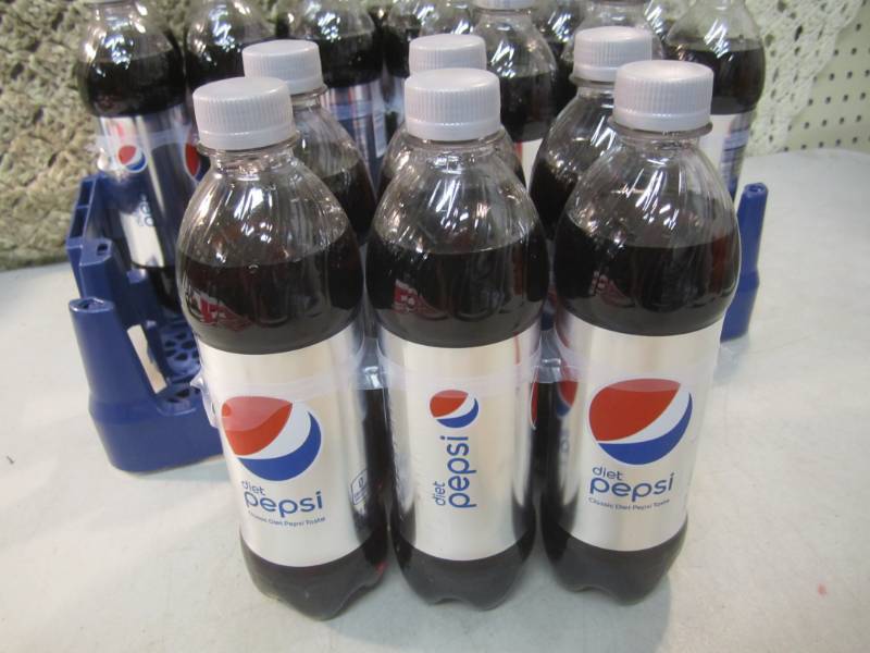 lot 171 image: Case of 24 Bottles of Diet Pepsi 16...