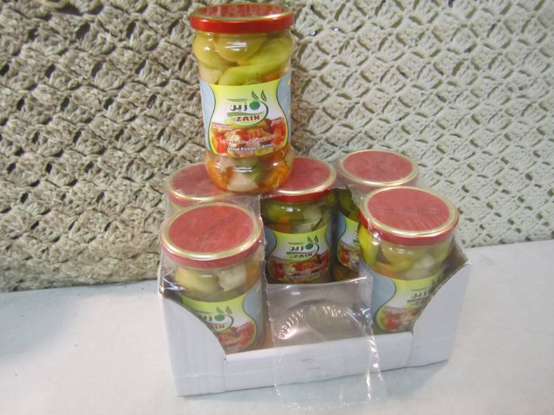 lot 195 image: Case of 6 Jars of Pickled Mixed Veg...