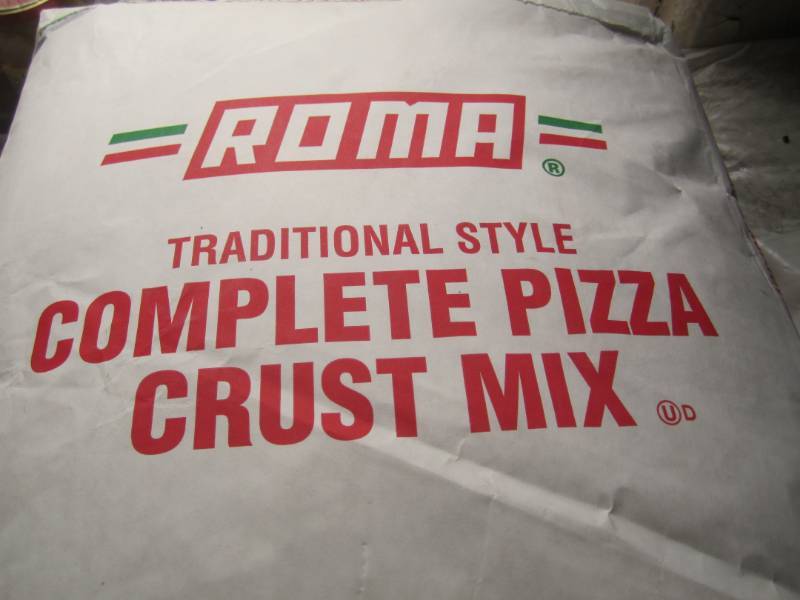lot 213 image: 4 Bags of Roma Traditional Style Co...