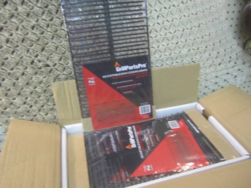 lot 229 image: Case of 8 Grill Parts Pro Adjustabl...