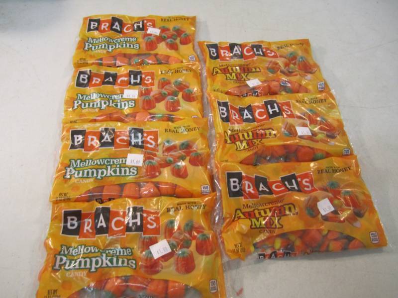 lot 264 image: Mixed Lot of 7 Bags of 4 Brachs Mel...