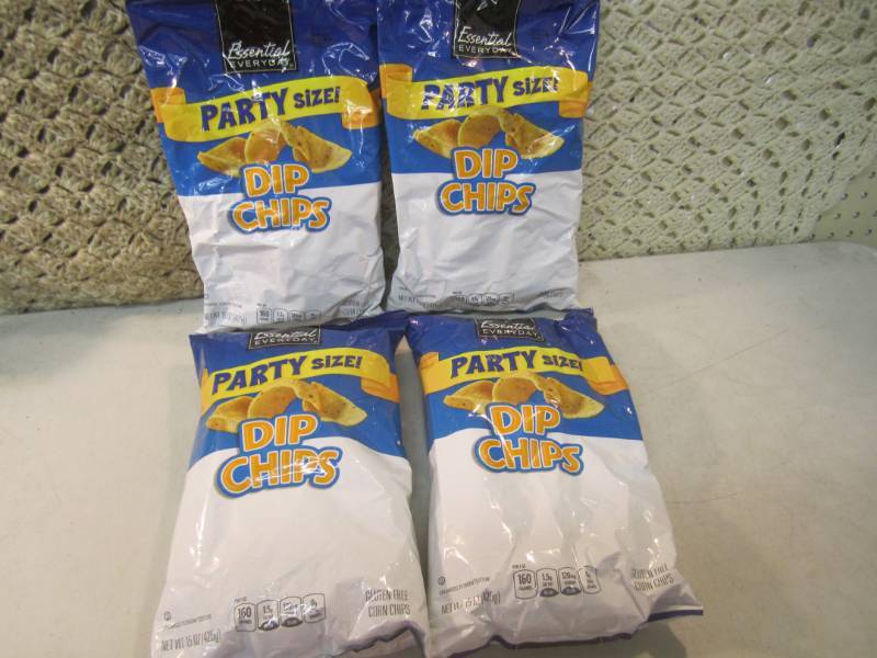 lot 267 image: 4 Bags of Party Size Dip Corn Chips...