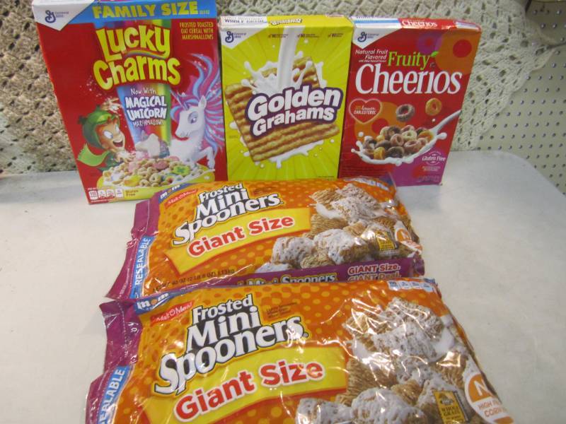 lot 270 image: Mixed Lot of Cereal Best by dates v...