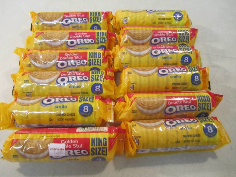 lot 274 image: 12 King Size Packs of Oreo Golden D...