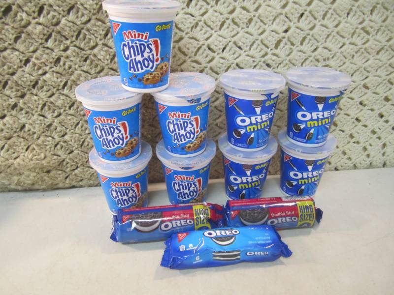 lot 278 image: Mixed Lot of 12 Packs of Cookies Be...