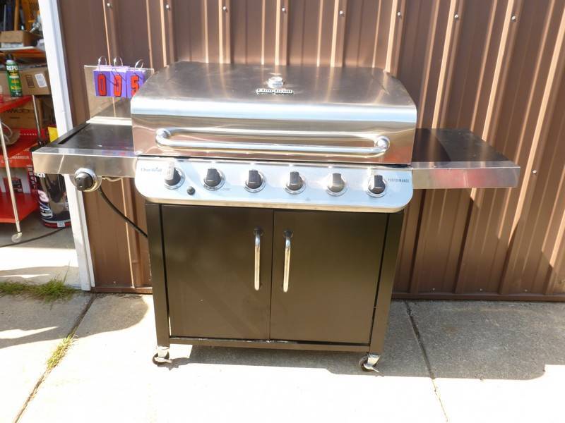 lot 5 image: SnS Auctions # 334 Out door & Equipment