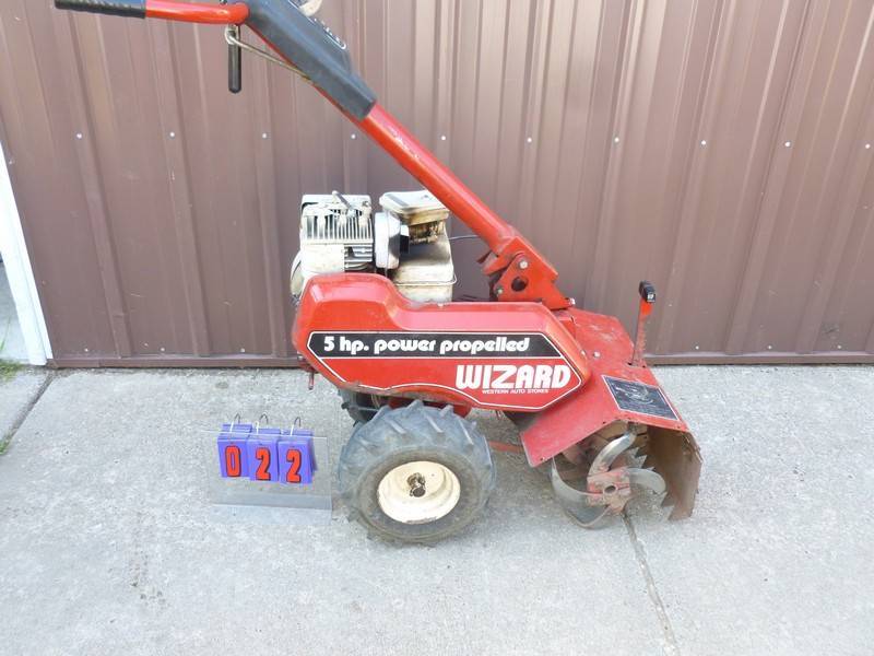 lot 22 image: SnS Auctions # 334 Out door & Equipment