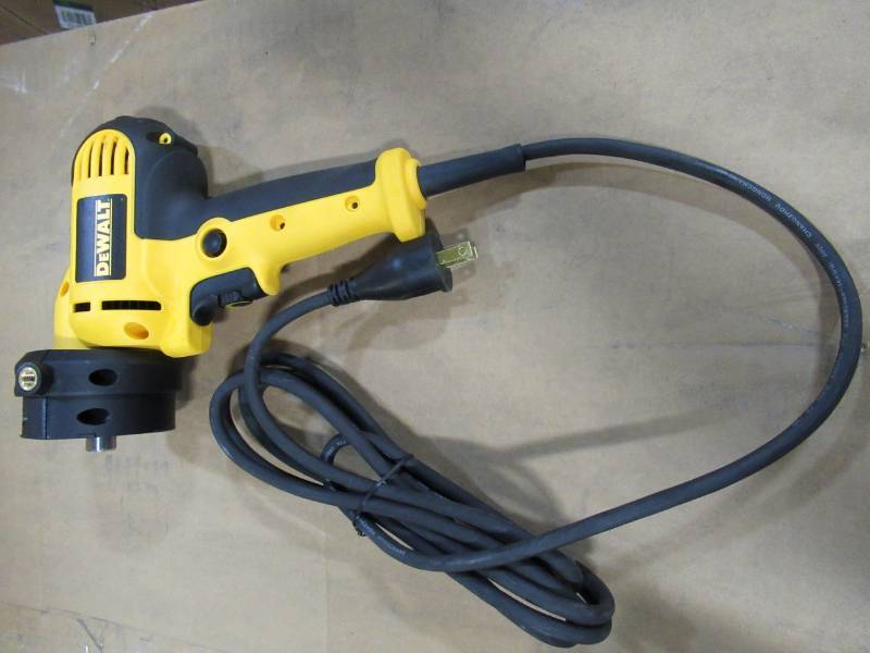 lot 107 image: Dewalt 5 in. Variable Speed Disk Sander