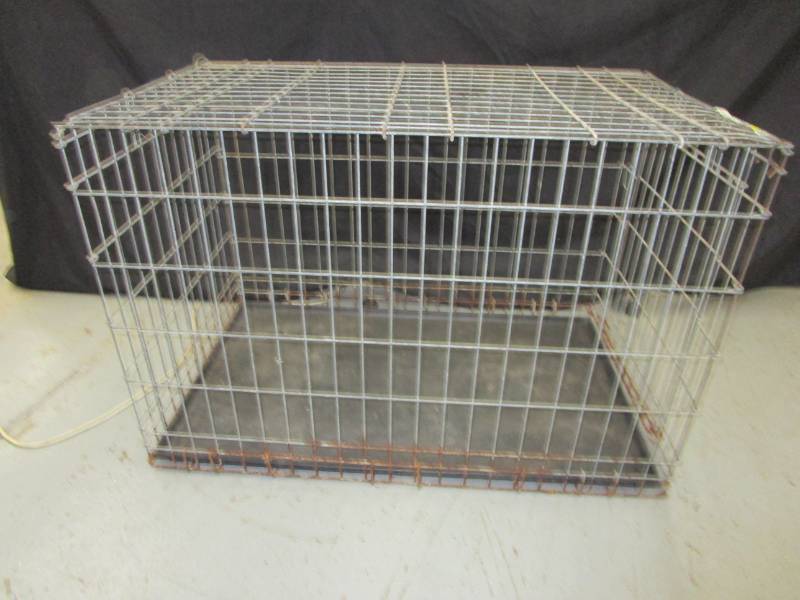 lot 8 image: Large Heavy Metal Duty Dog Kennel See pictures for sizes