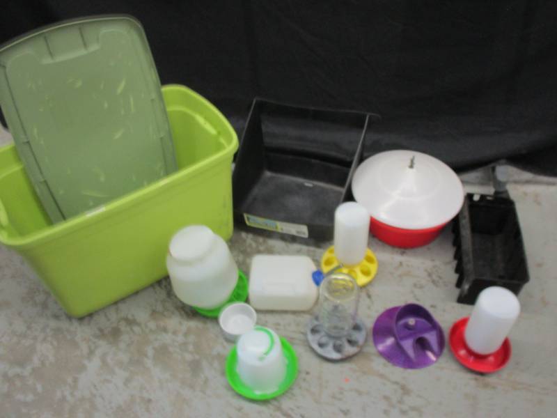 lot 18 image: chicken nesting box, chichen waterers and feeders