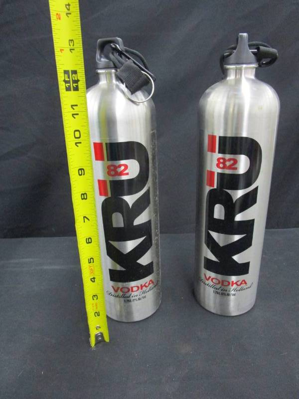lot 77 image: 2 1.75 litterstainless steel bottles