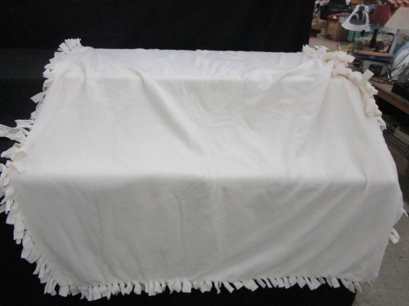 lot 82 image: Blanket