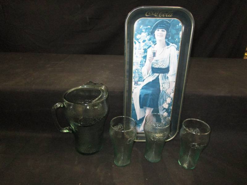 lot 90 image: Coca Cola Tray, Pitcher and 3 glasses