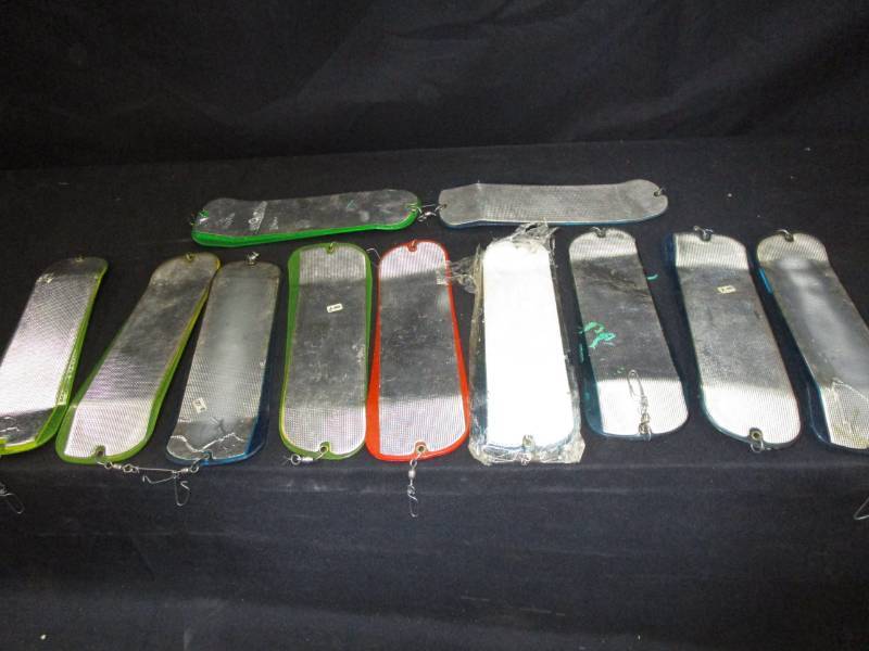 lot 100 image: Hot Spot Flashers