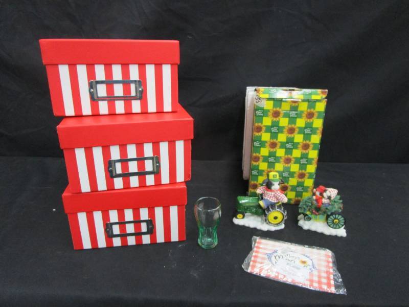 lot 122 image: 3 picture boxes, mary moos and mini coke glass