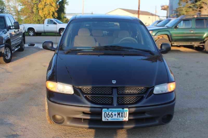 2000 Dodge Grand Caravan LE AWD
