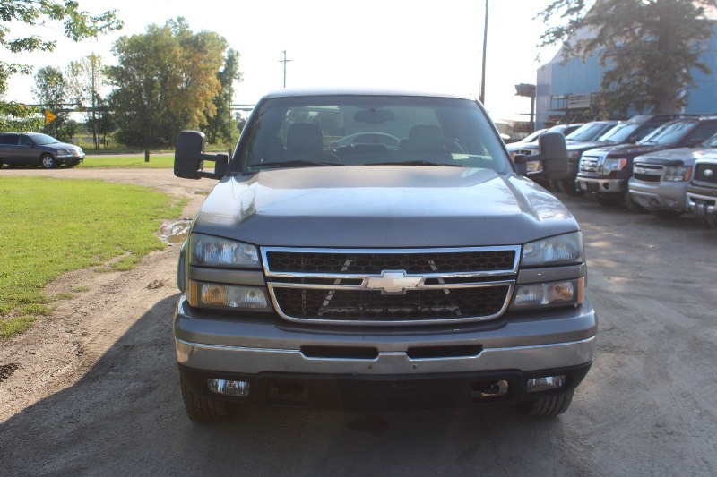 2006 Chevrolet Silverado 1500 HD LT Z71 Crew Cab 4x4