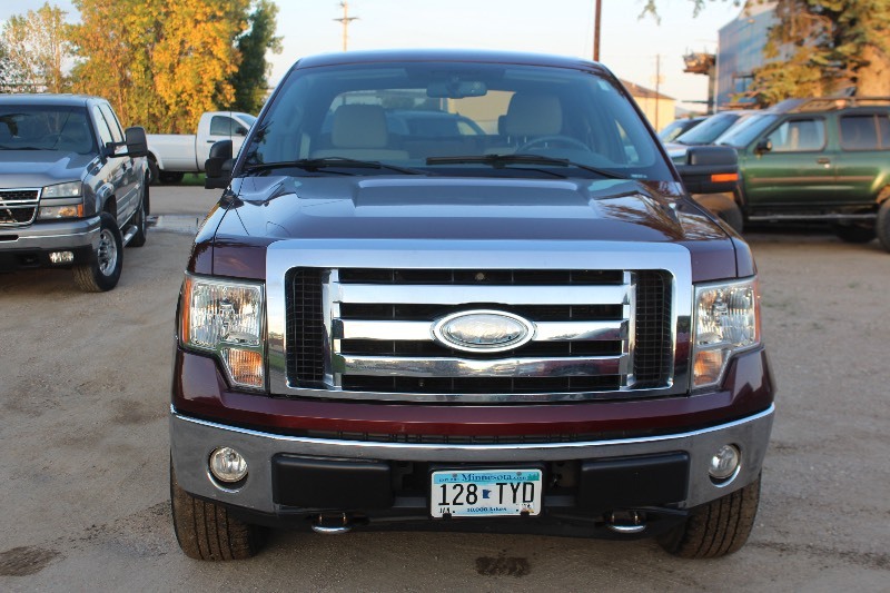 2009 Ford F150 XLT 4x4 Crew Cab - 2 Owner -