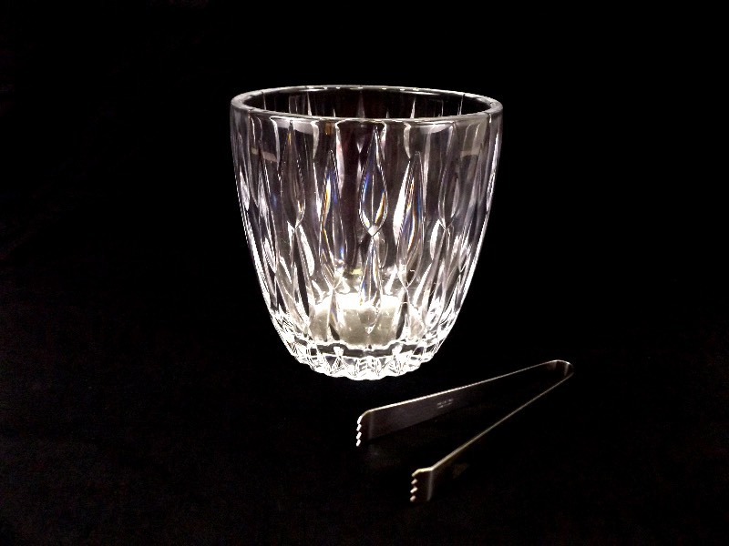 lot 34 image: Waterford Crystal Marquis Ice Vase and Tongs