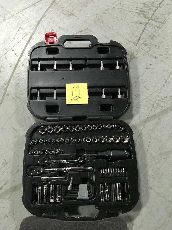 lot 12 image: Husky 92 PC Mechanic tool set used in like new condition